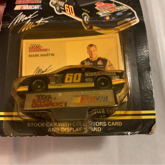 RACING CHAMPIONS 1995 Edition MARK MARTIN Diecast 1:64 NASCAR #60 Thunderbird - Picture 6 of 6